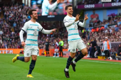 西甲新星朱利安·阿尔瓦雷斯：马竞翘楚巴塞罗那引关注，转会传闻四起