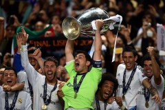 利物浦绝杀英雄遭非议，斯洛特争议风波主力位置堪忧